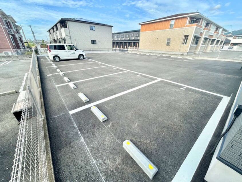 駐車場 仮)ネオンビオスⅠ