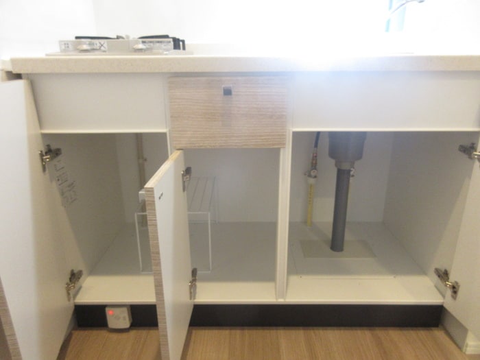 キッチン ｴﾝｸﾚｽﾄﾍﾞｲｻｲﾄﾞ通り（207）