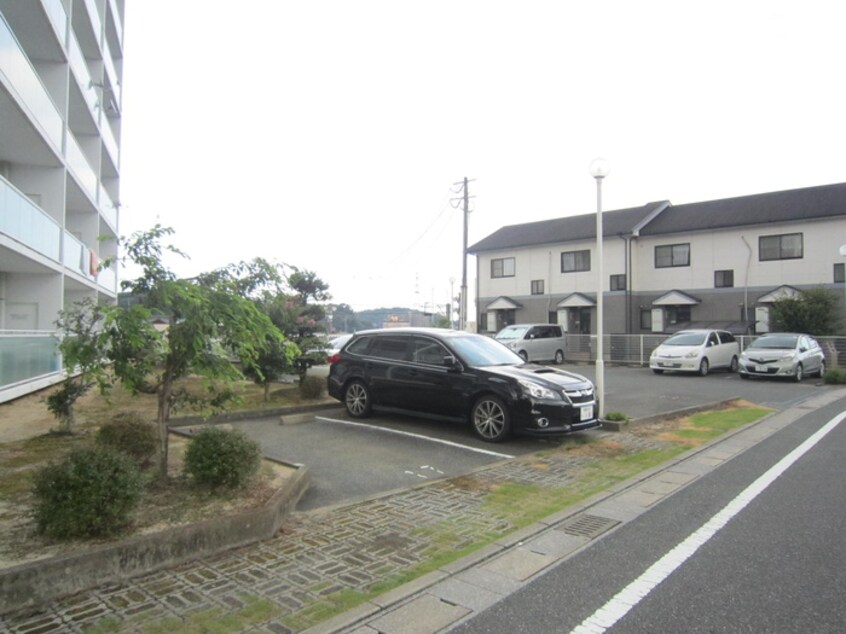 駐車場 ヴィラ横尾