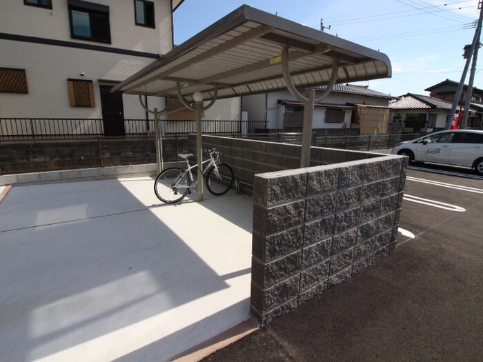 駐輪場 ボヌールKM　C棟