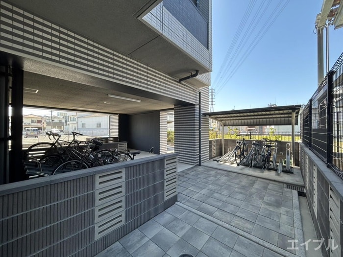 駐輪場 レスポワ－ル