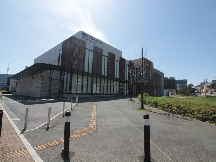 黒崎ひびしんホール(美術館/博物館)まで267m ベルガ菅原