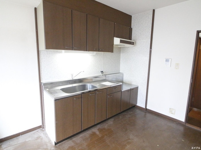 キッチン クレセント下大利