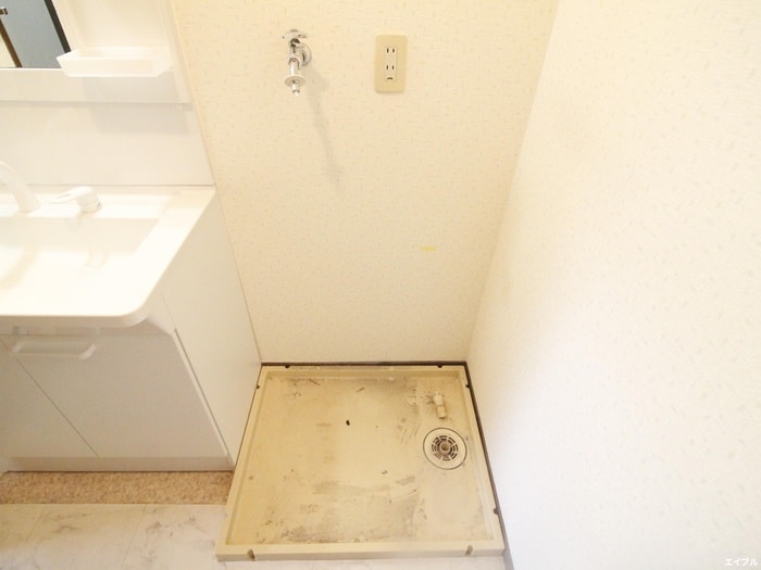 洗濯機置場 クレセント下大利