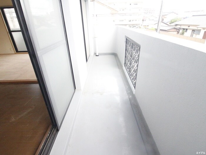 ベランダ・バルコニー クレセント下大利