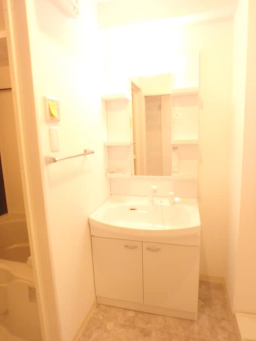 洗面 ルナ・リリオ