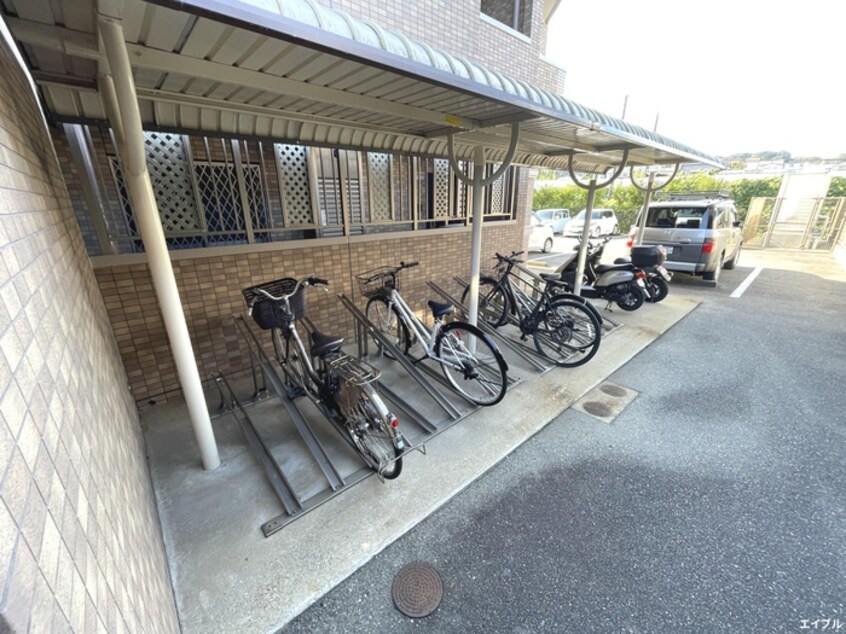 駐輪場 デューク筑紫野