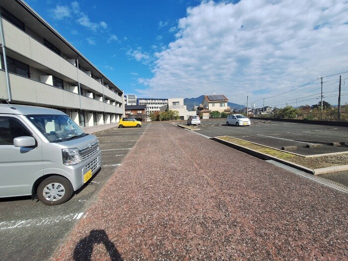 駐車場 レオパレスモリタⅡ