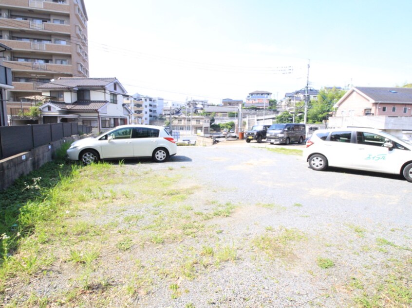 駐車場 岩崎コ－ポ