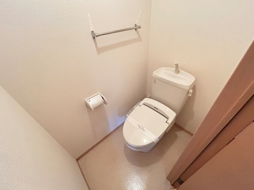 トイレ ラーフィア南里 Ｃ