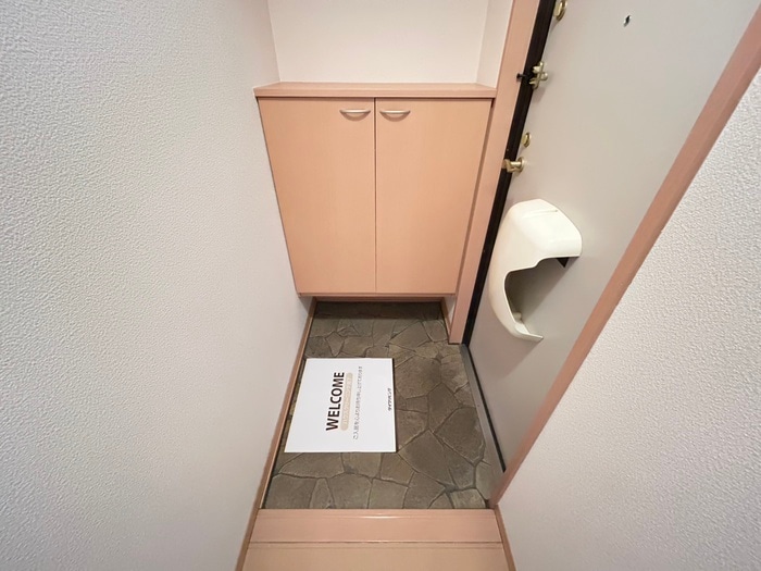 玄関 ラーフィア南里 Ｃ