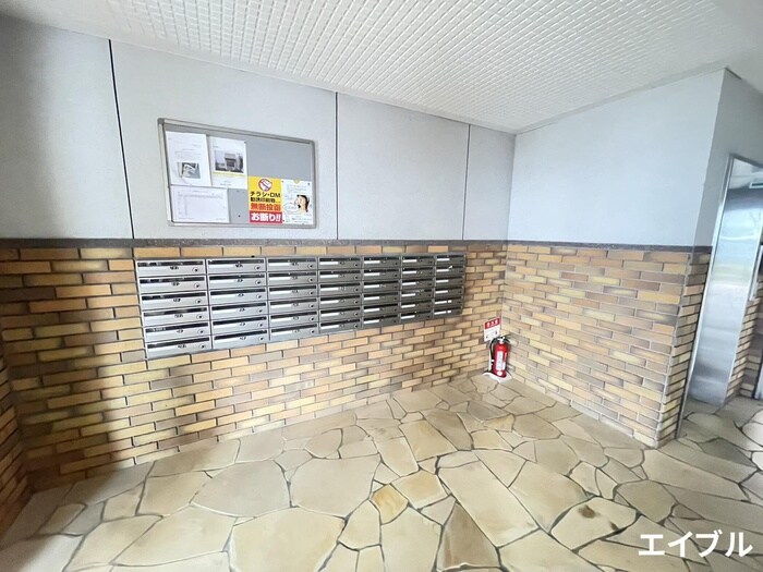 エントランス部分 ボリ・モゼⅡ