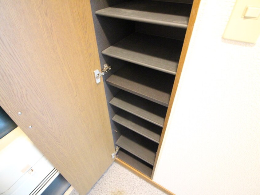 靴箱 エルフコート新宮