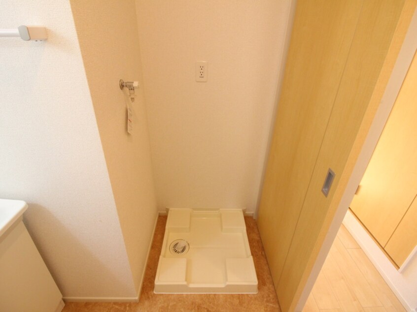 洗濯機置場 グランウィステリア