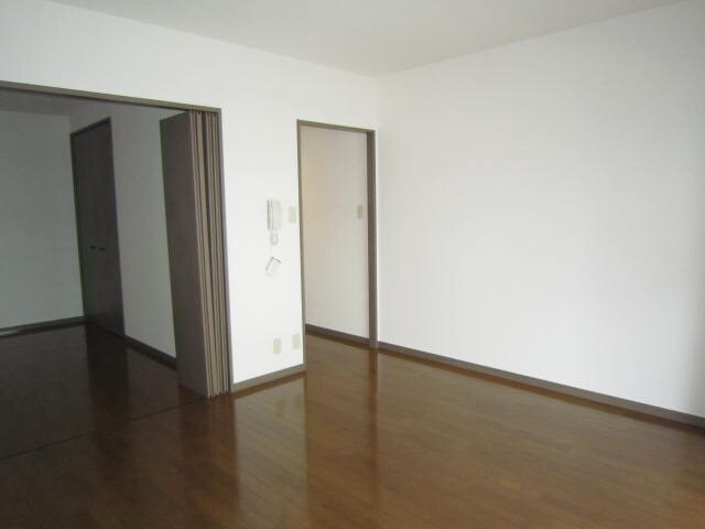 居室 クレシア２７