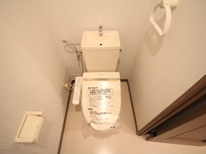 トイレ クレシア２７