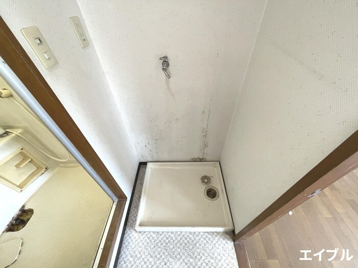 洗濯機置場 ﾚｼﾞﾃﾞﾝｽやすの