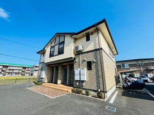 ヴィラ・弥生桜　Ｅ棟