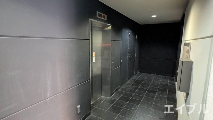 エントランス部分 ノヴェル堀江町