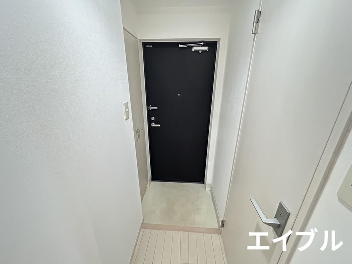 玄関 ノヴェル堀江町