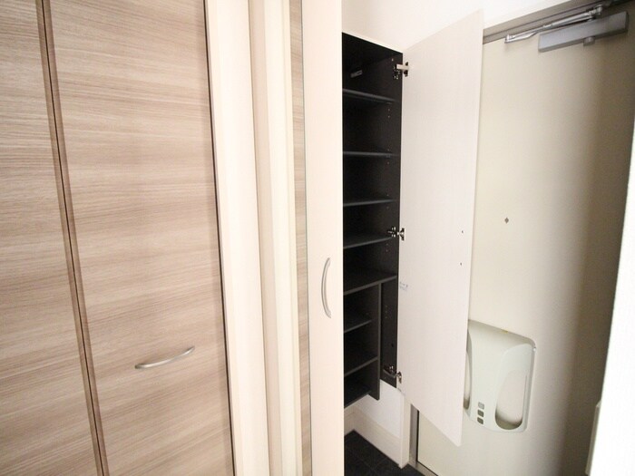 靴箱 ハレクラニK　B棟