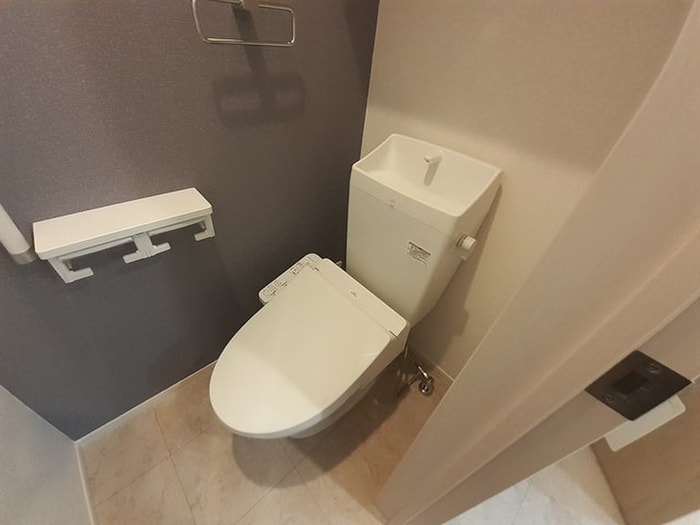 トイレ メゾン・ド・コリーヌ　伊川