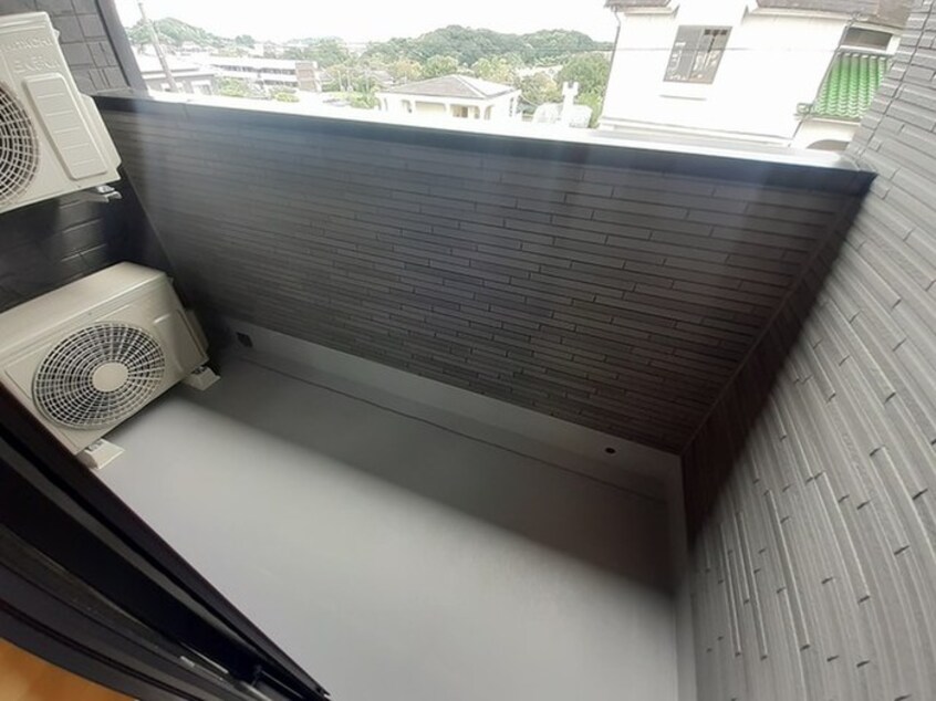 ベランダ・バルコニー メゾン・ド・コリーヌ　伊川