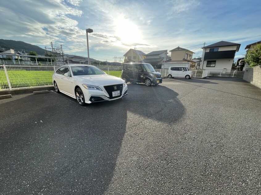 駐車場 リバティハイツ朽網