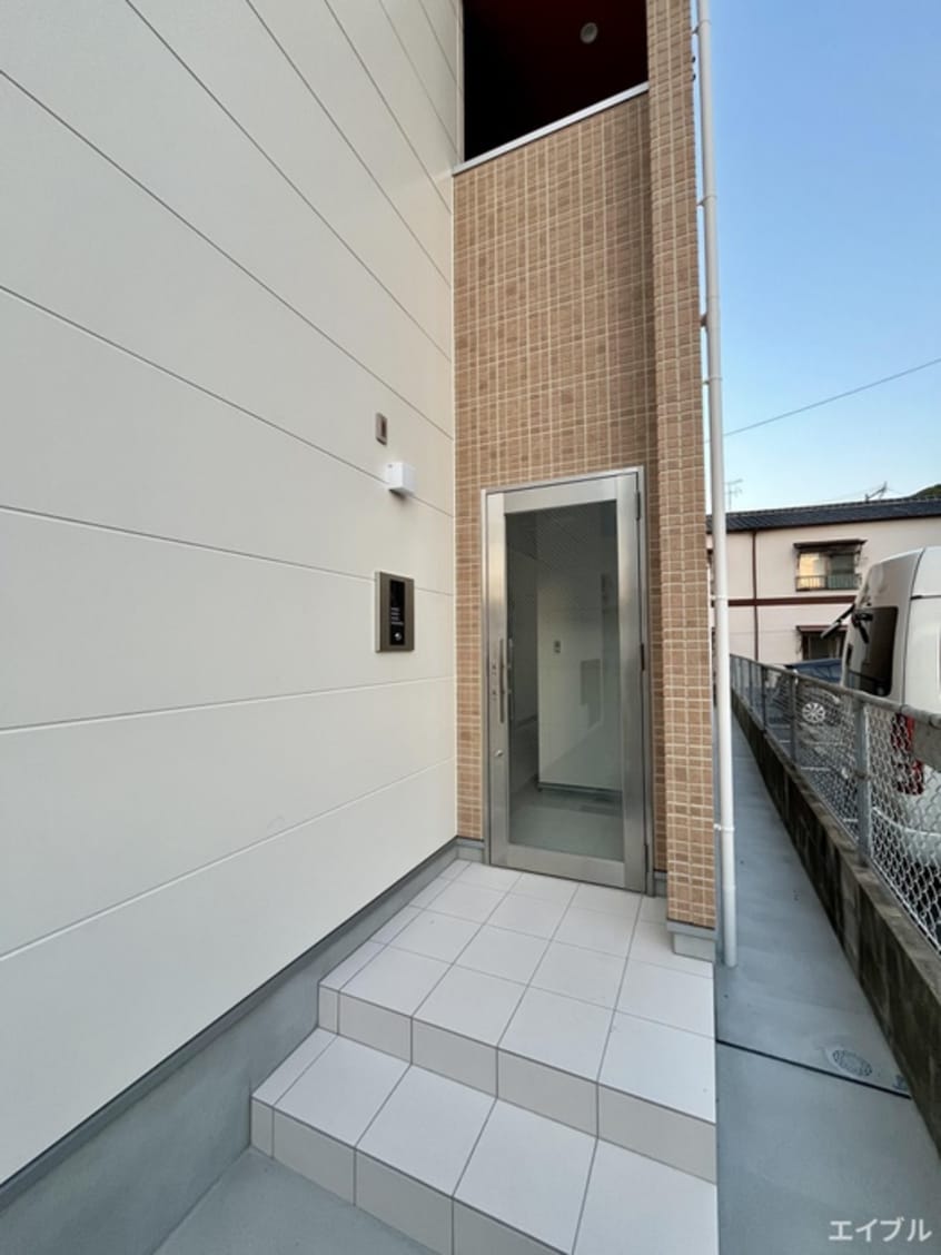 エントランス部分 オルノミ