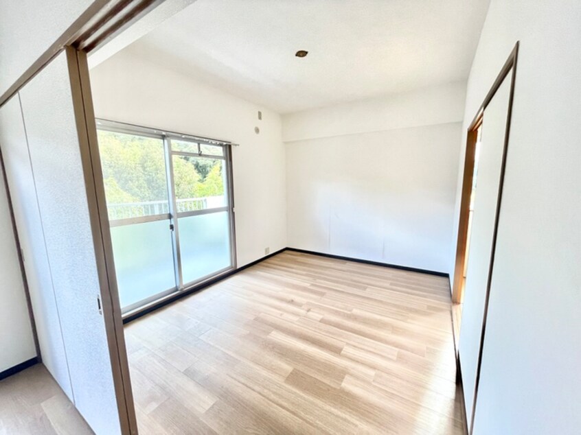 内観写真 スカール上上津役