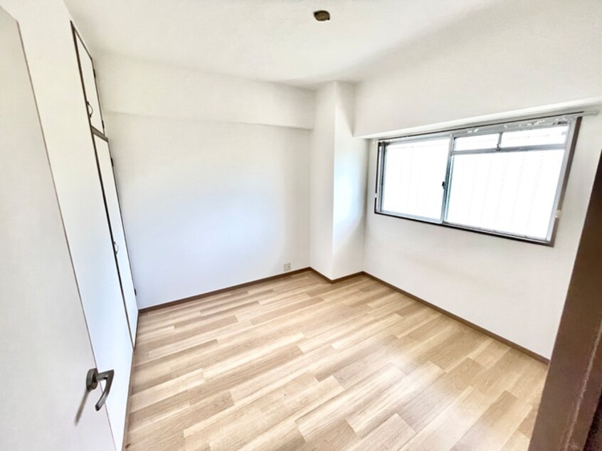 内観写真 スカール上上津役