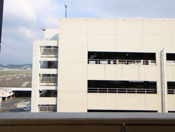 室内からの展望 コンダクト福岡東