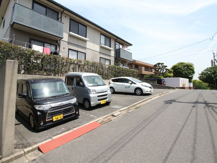 駐車場 ディアス南王子B棟