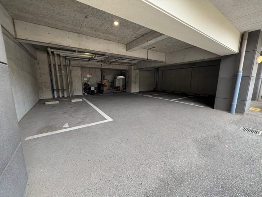 駐車場 ベルガ北方