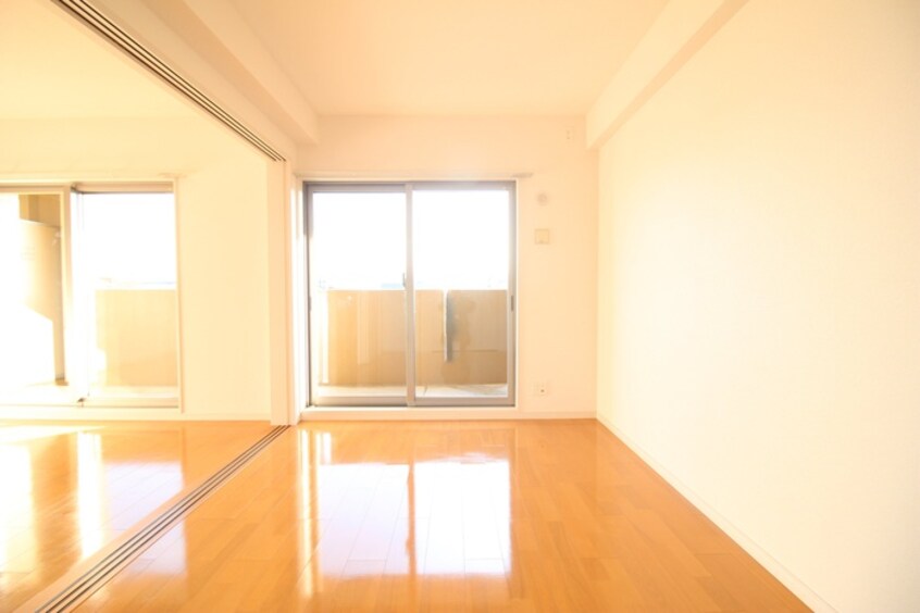 居室 アドミラ－ブル