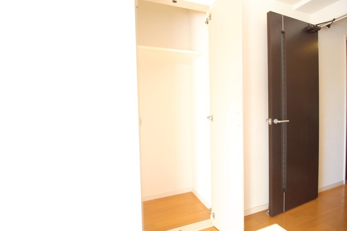 収納 アドミラ－ブル