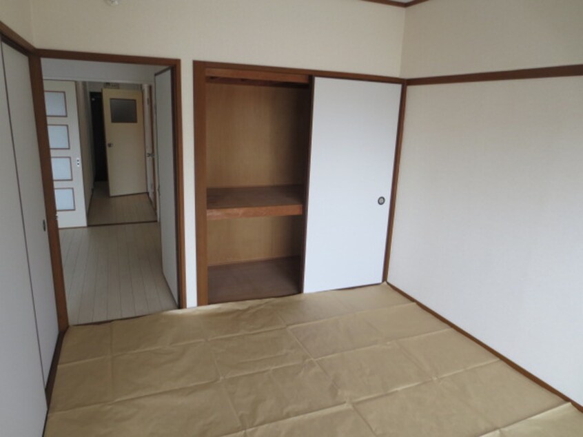 居室 サンヒルズ千早
