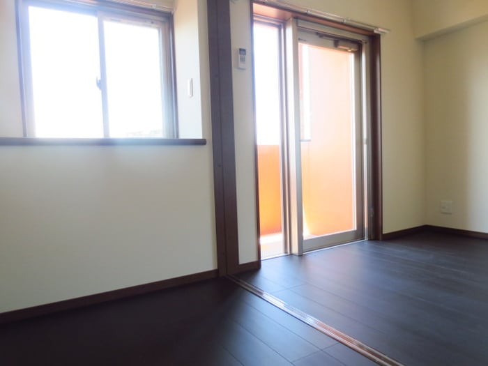 居室 レブリアント千代