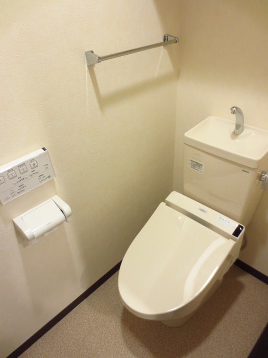 トイレ レブリアント千代