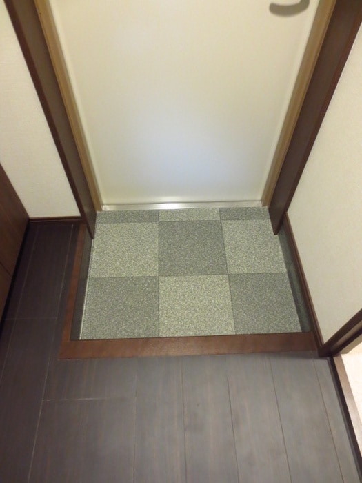 玄関 レブリアント千代