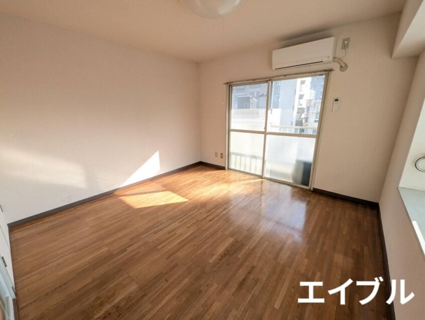居室 ドエリング前田