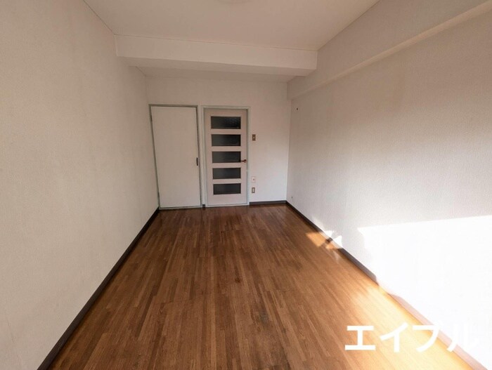 内観写真 ドエリング前田