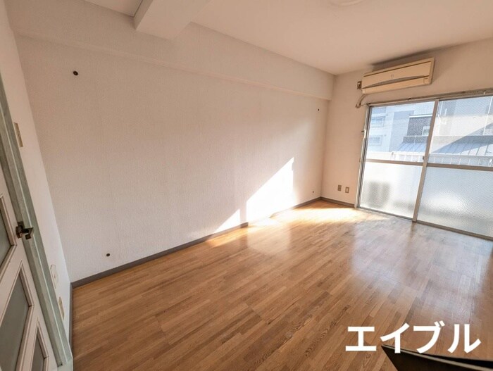 内観写真 ドエリング前田