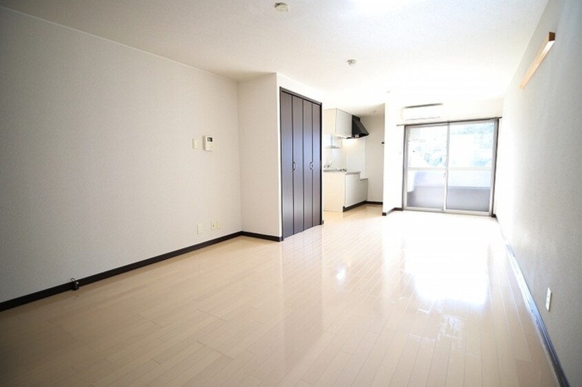 居室 クリスタルＫ九大南３