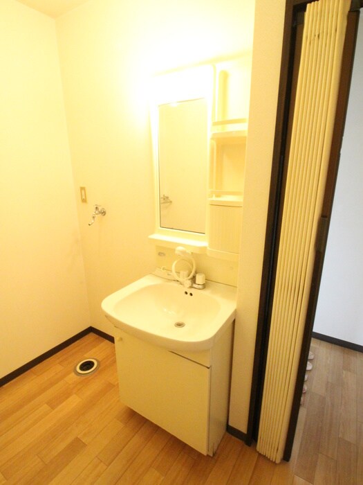 洗面 レ－ベンハイムＡ