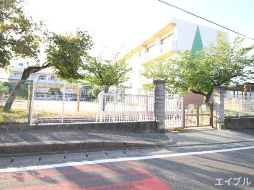 篠栗町立北勢門小学校(小学校)まで1510m PHOENIX粕屋