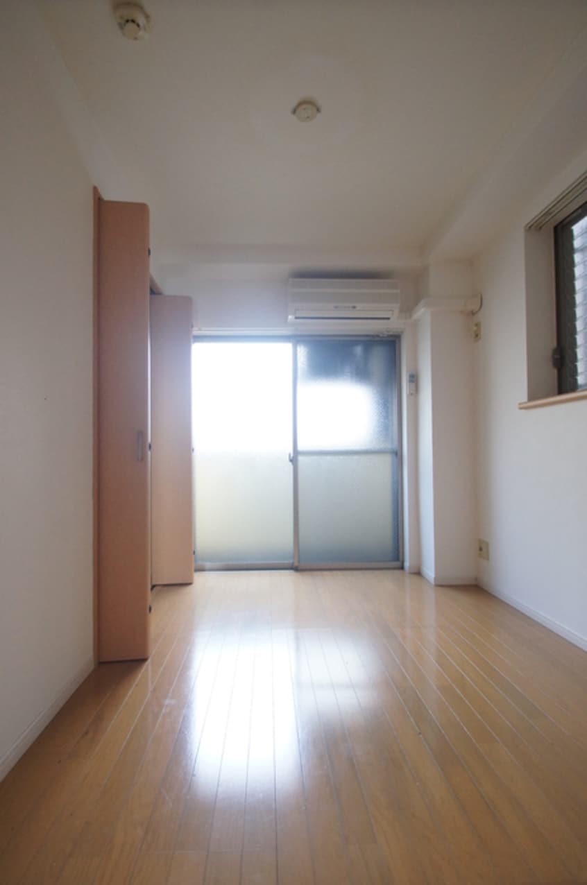 居室 ユゥ・ミィ金山駅前　D