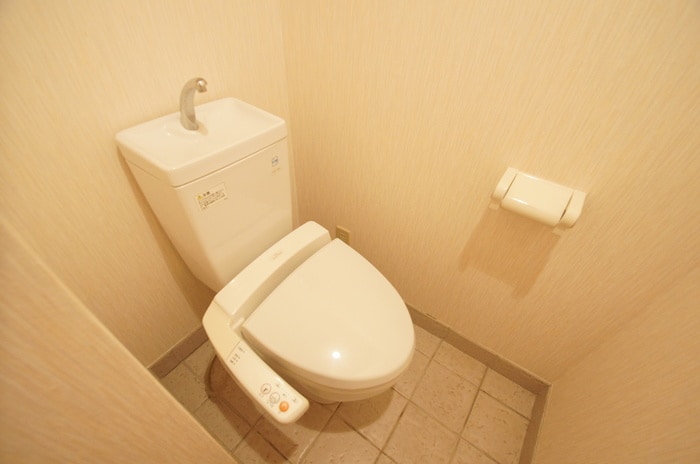 トイレ ユゥ・ミィ金山駅前　D