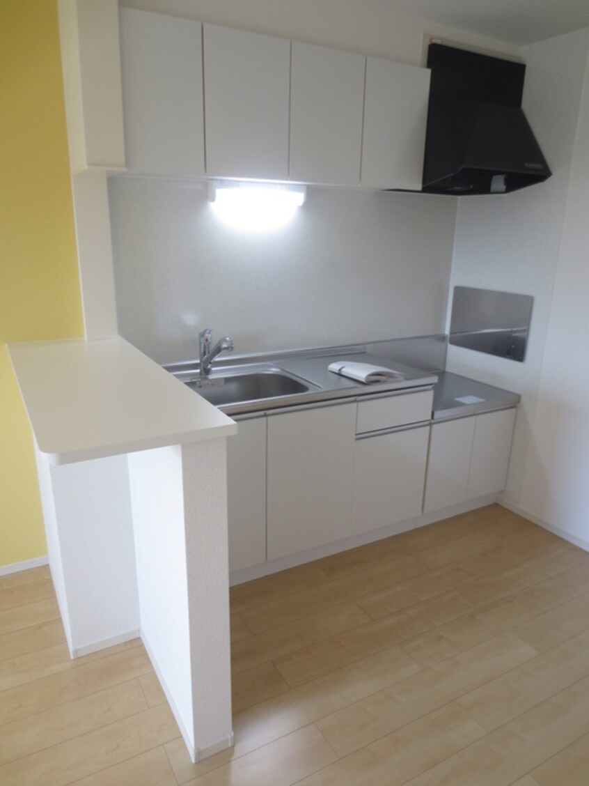 キッチン エレガンス・ウィンズ