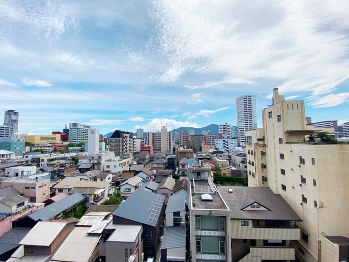 室内からの展望 アヴィニール竪町
